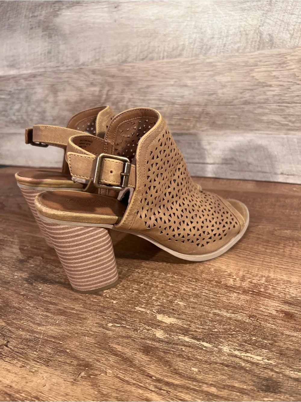 Universal Thread Tan Perforated Block Heel Slingback Sandal